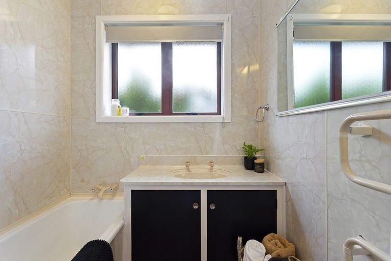 Photo of property in 24 Ariki Place, Hei Hei, Christchurch, 8042