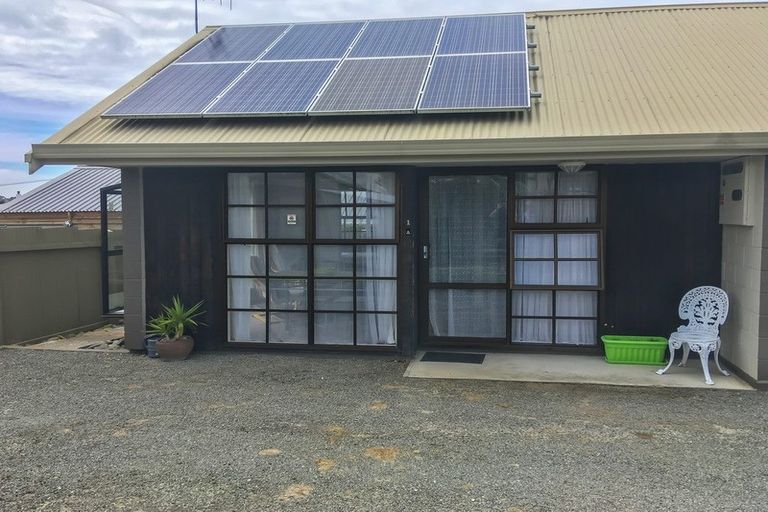 Photo of property in 1a Weston Road, Holmes Hill, Oamaru, 9401