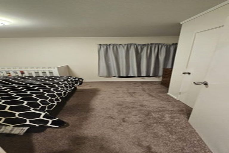 Photo of property in 3/72 Moore Street, Howick, Auckland, 2014