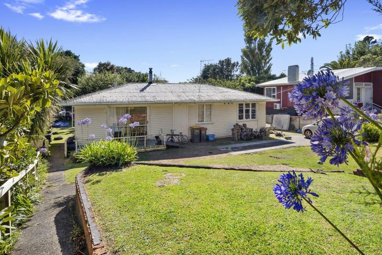 Photo of property in 27 Blagdon Road, Blagdon, New Plymouth, 4310