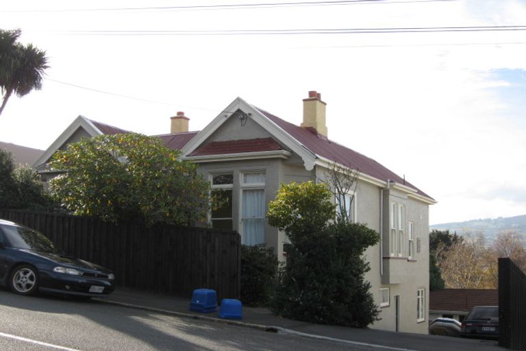 Photo of property in 18 Drivers Road, Maori Hill, Dunedin, 9010