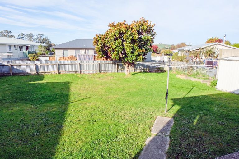 Photo of property in 21 Glendale Crescent, Holmes Hill, Oamaru, 9401