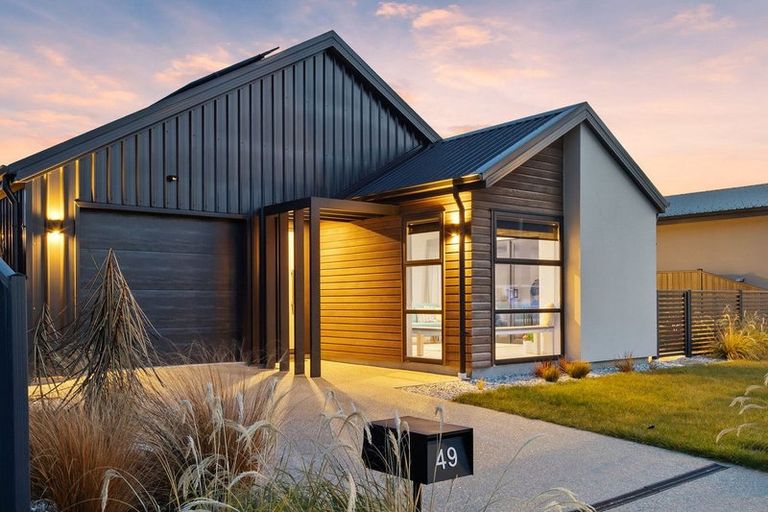 Photo of property in 49 Longview Drive, Lake Hawea, 9382
