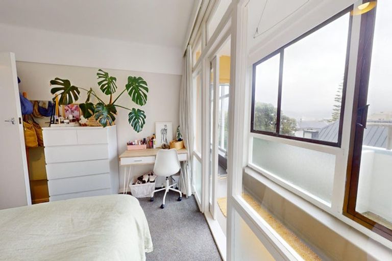 Photo of property in 12/4 Claremont Grove, Mount Victoria, Wellington, 6011