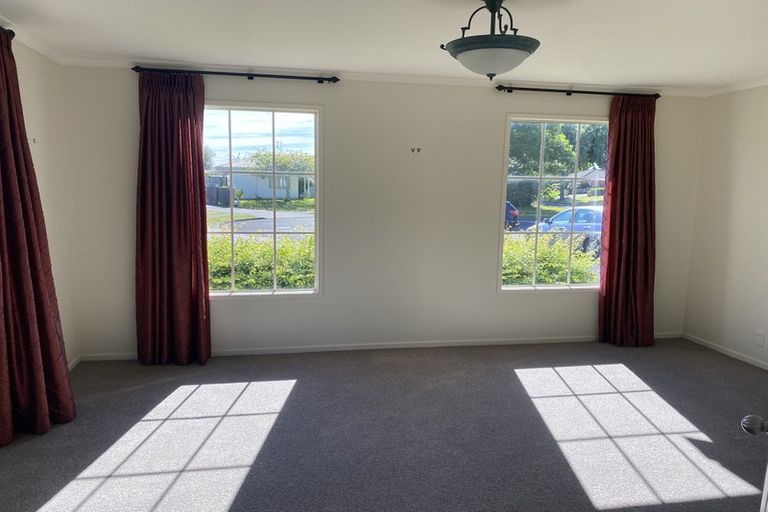 Photo of property in 17 Maidstone Place, Rototuna North, Hamilton, 3210