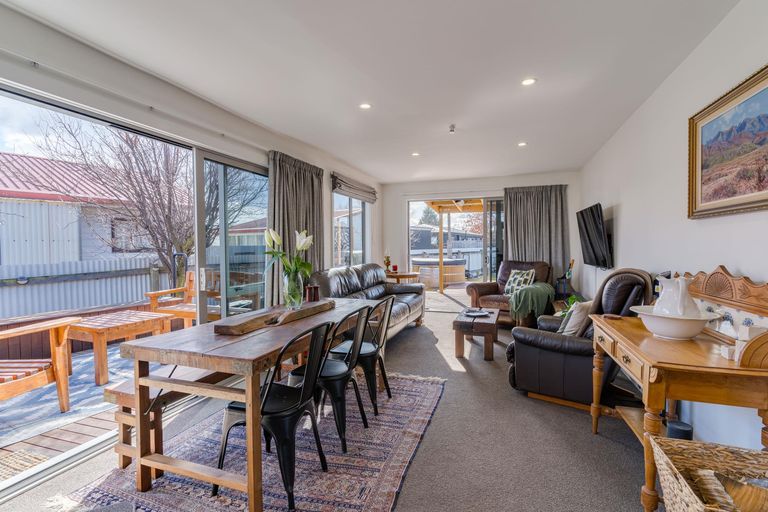 Photo of property in 285 Mackenzie Drive, Twizel, 7901