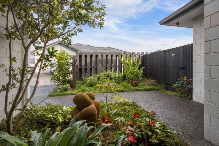 Photo of property in 10 Long Acre Close, Katikati, 3129