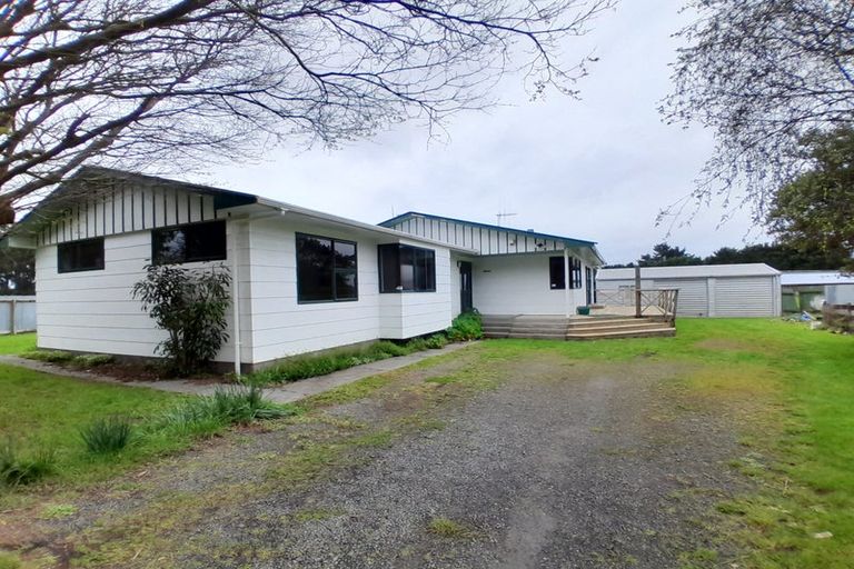 Photo of property in 312 Arapaepae Road South, Levin, 5571