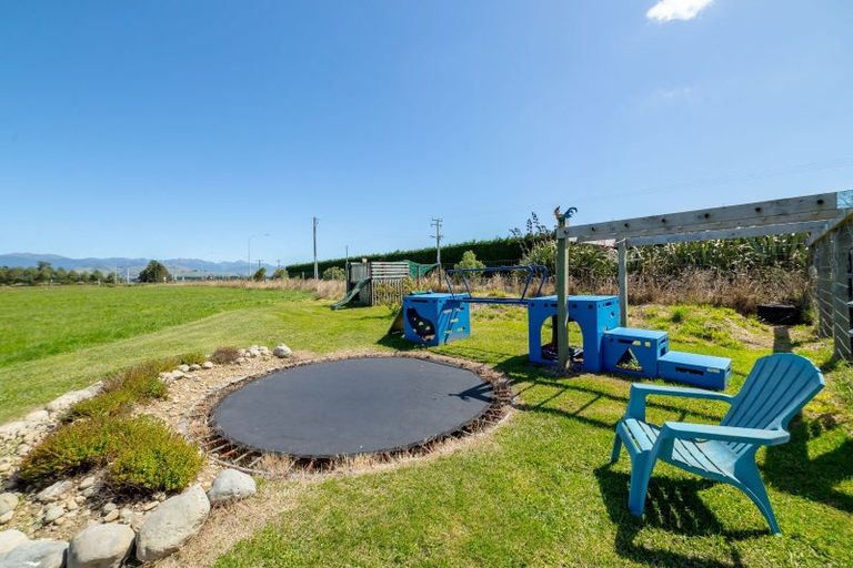Photo of property in 16 East Taratahi Road, West Taratahi, Carterton, 5887
