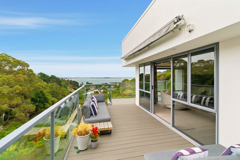 Photo of property in 10 Cadiz Lane, Mount Pleasant, Christchurch, 8081