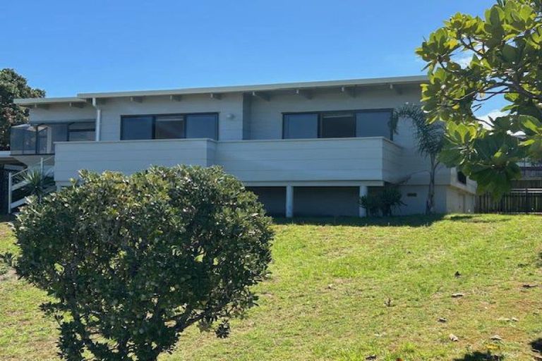 Photo of property in 10 Jane Gifford Place, Omaha, 0986