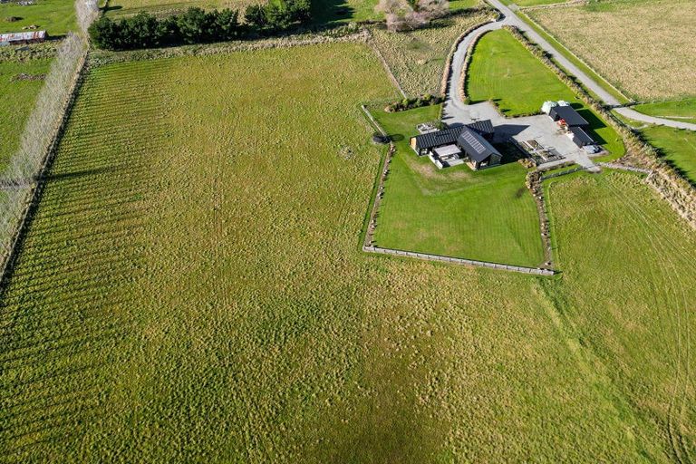 Photo of property in 235 Kennedys Hill Road, Cust, Rangiora, 7471