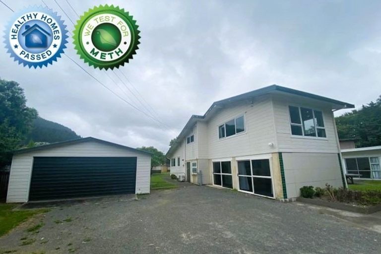 Photo of property in 66 Elizabeth Street, Waikanae, 5036