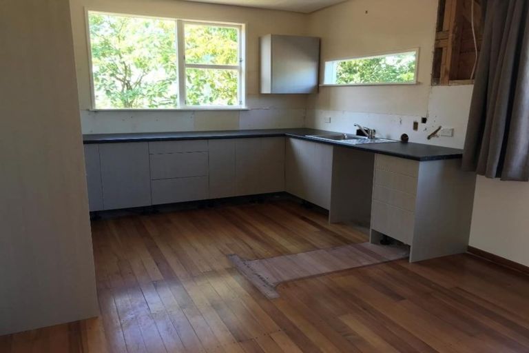 Photo of property in 103 Oxford Road, Okato, 4335