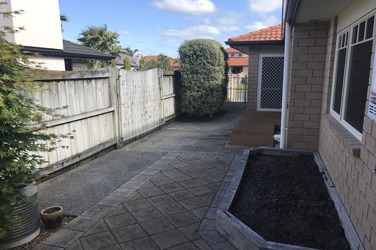 Photo of property in 10 Santa Cruz Drive, Papamoa Beach, Papamoa, 3118