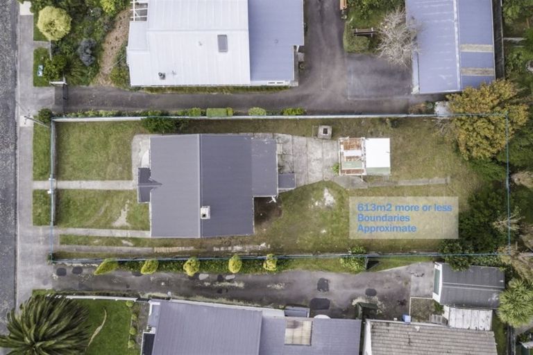 Photo of property in 13 Randwick Crescent, Moera, Lower Hutt, 5010