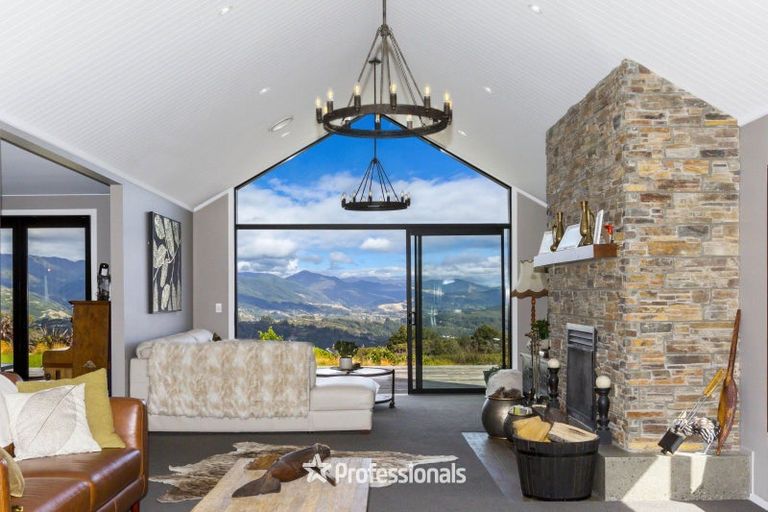 Photo of property in 263 Fairview Drive, Akatarawa, Upper Hutt, 5372