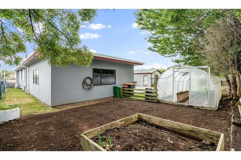 Photo of property in 11 Wallace Street, Grasmere, Invercargill, 9810