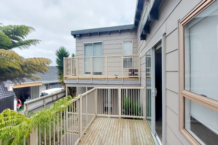 Photo of property in 54 Makora Road, Massey, Auckland, 0614