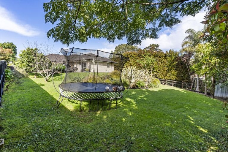 Photo of property in 27 Pounamu Avenue, Greenhithe, Auckland, 0632