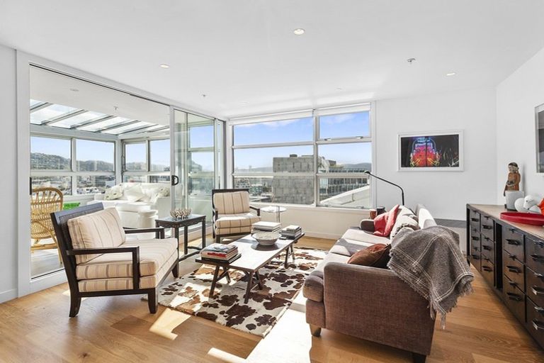 Photo of property in St Pauls Apartments, 112/43 Mulgrave Street, Thorndon, Wellington, 6011