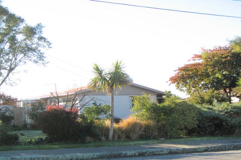 Photo of property in 4 Finsbury Street, Islington, Christchurch, 8042