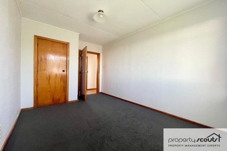 Photo of property in 15b Miro Street, Merrilands, New Plymouth, 4312