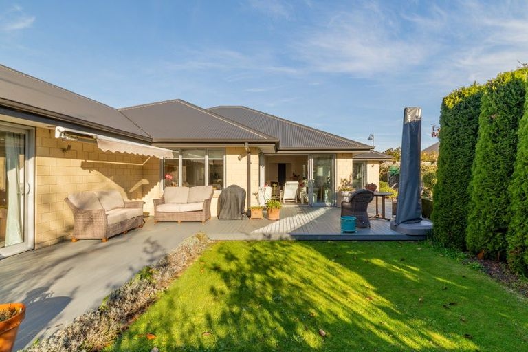Photo of property in 33 Carmichael Street, Rangiora, 7400
