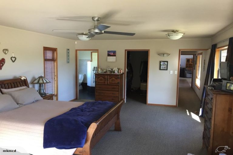 Photo of property in 203 Discombe Road, Tamahere, Hamilton, 3283