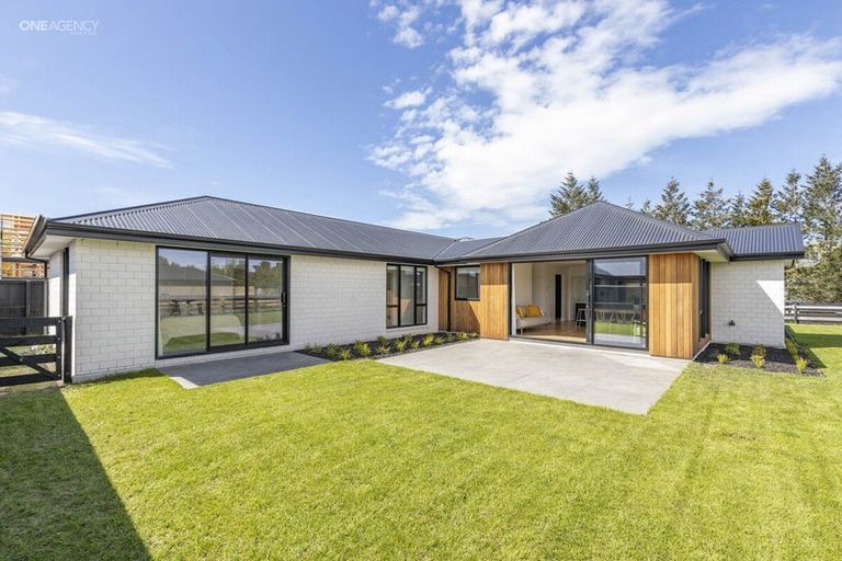 Photo of property in 69 Courage Road, Amberley, 7410