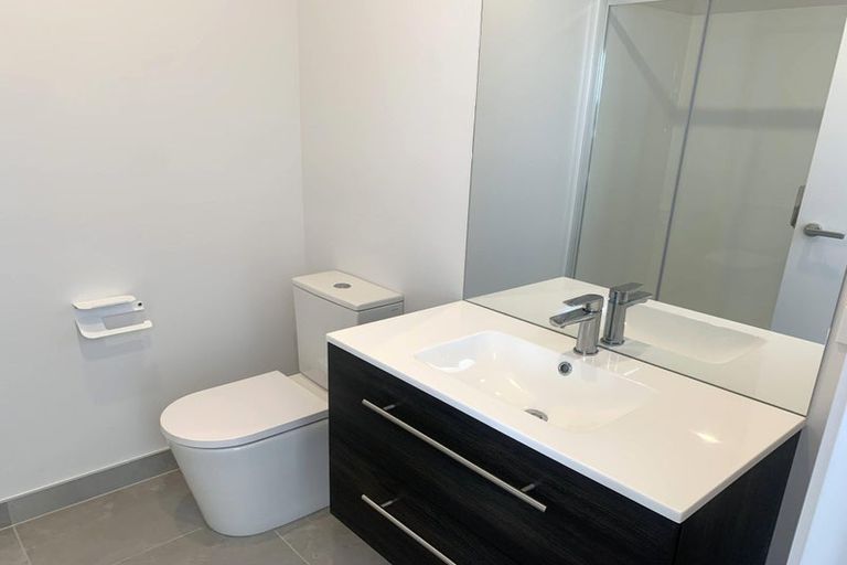 Photo of property in 35 Houhere Street, Paraparaumu, 5032