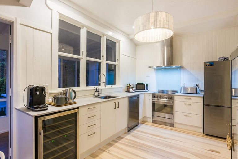 Photo of property in 13 Kohutuhutu Road, Raumati Beach, Paraparaumu, 5032