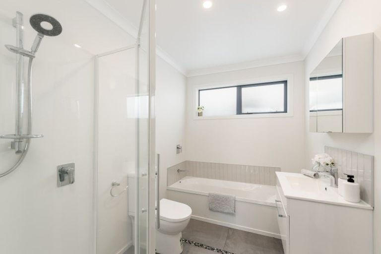 Photo of property in 4 Yeats Grove, Trentham, Upper Hutt, 5018