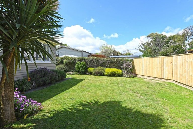Photo of property in 19 Sheridan Crescent, Trentham, Upper Hutt, 5018