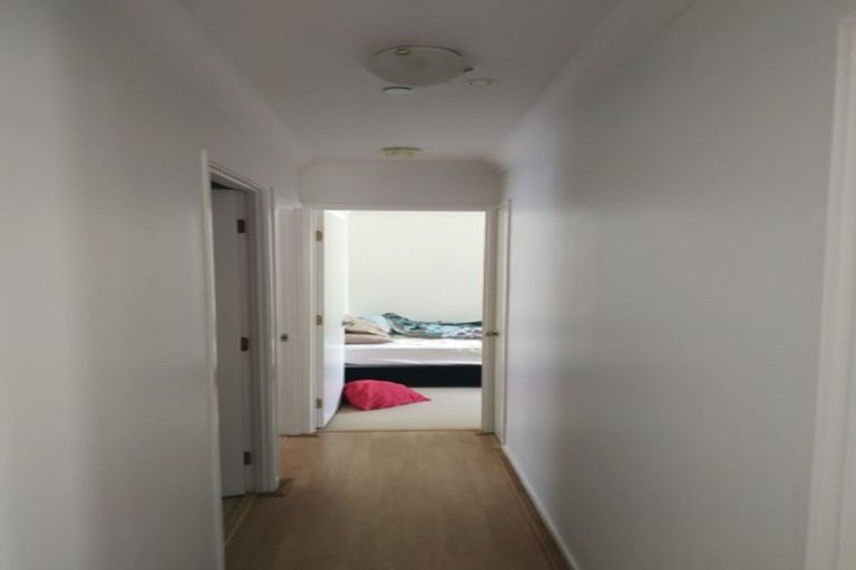 Photo of property in 188a Henderson Valley Road, Henderson, Auckland, 0612