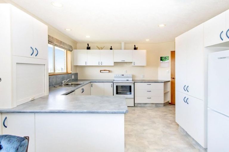 Photo of property in 15 Manse Road, Leeston, 7632