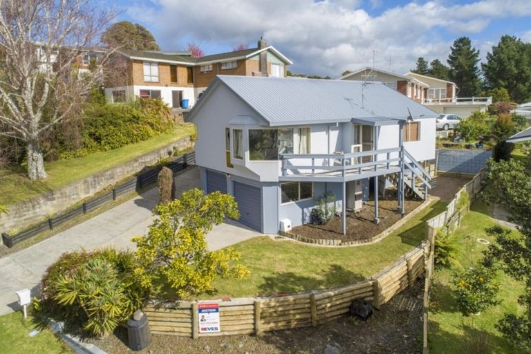 Photo of property in 15a Upland Street, Brookfield, Tauranga, 3110