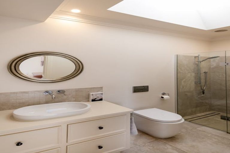 Photo of property in 38 Brownhill Road, Whitford, Manurewa, 2576