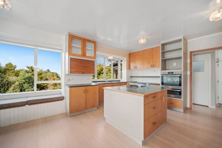 Photo of property in 3 Frost Road, Leigh, Warkworth, 0985