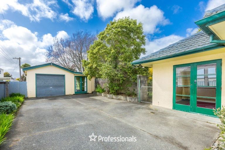 Photo of property in 8 Stephen Street, Trentham, Upper Hutt, 5018