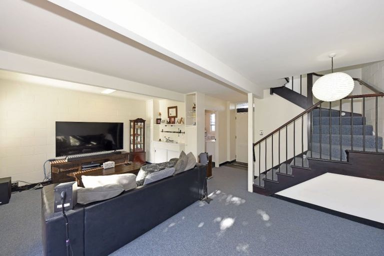 Photo of property in 9/24 Shrewsbury Street, Merivale, Christchurch, 8014