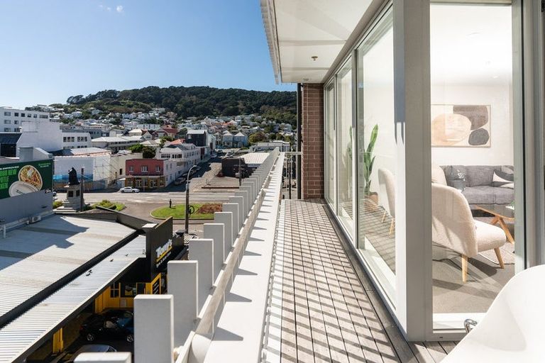 Photo of property in Republic Apartments, 4h/11 Tennyson Street, Te Aro, Wellington, 6011
