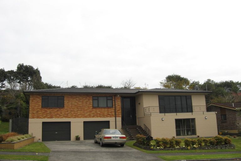 Photo of property in 15 La Salle Drive, Westown, New Plymouth, 4310