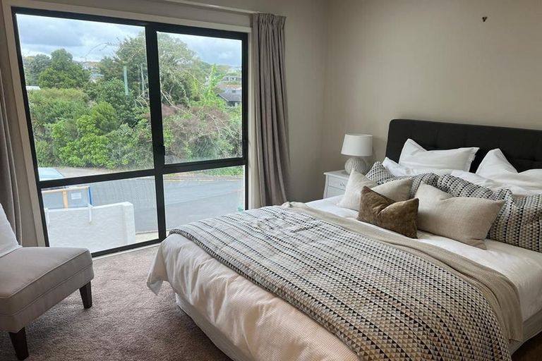 Photo of property in 2/33 Harley Road, Takapuna, Auckland, 0622