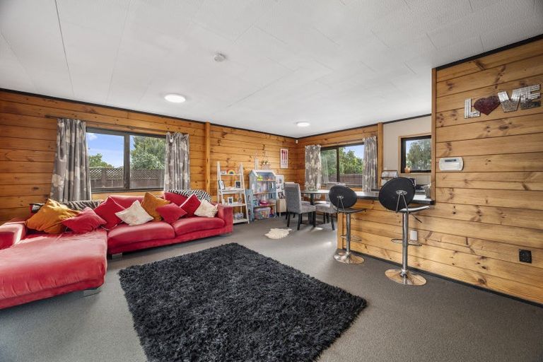 Photo of property in 8b Dawson Drive, Ngongotaha, Rotorua, 3010