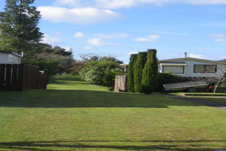 Photo of property in 13 Dunlop Drive, Pauanui, Hikuai, 3579