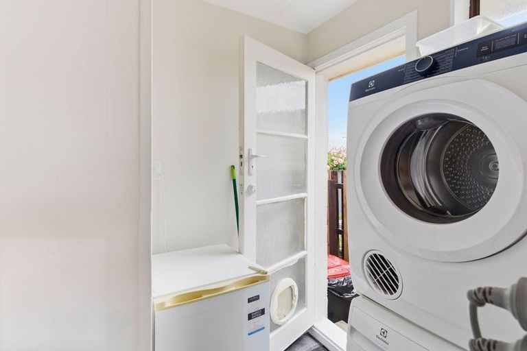 Photo of property in 24 New Street, Saint Kilda, Dunedin, 9012