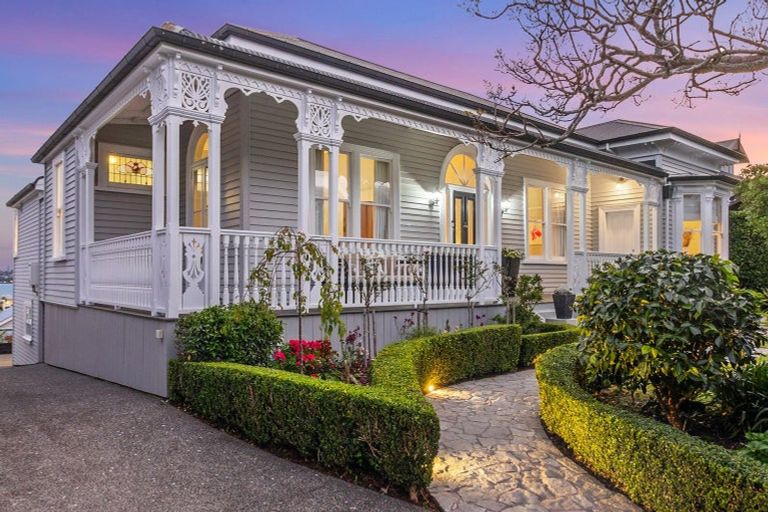 Photo of property in 11 Calliope Road, Devonport, Auckland, 0624