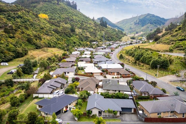 Photo of property in 512 Brook Street, The Brook, Nelson, 7010