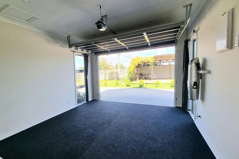 Photo of property in 130 Irwin Road, Kingseat, Pukekohe, 2679